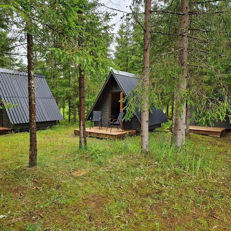 Liivakortsi Kaemping Hotel Romeda Buitenkant foto